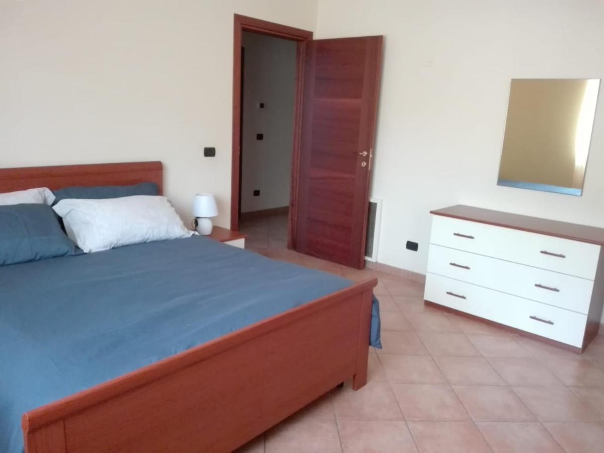 La Casa Di Mezzo-Affitti Brevi-Zona Ospedali Villa Busso Eksteriør billede